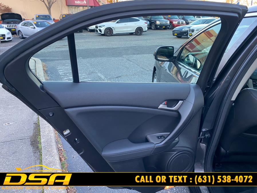 2010 Acura TSX 4dr Sdn I4 Man, available for sale in Commack, New York | DSA Motor Sports Corp. Commack, New York 2010 Acura TSX 4dr Sdn I4 Man, available for sale in Commack, New York | DSA Motor Sports Corp. Commack, New York