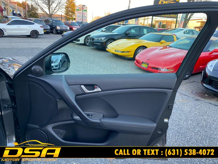 2010 Acura TSX 4dr Sdn I4 Man, available for sale in Commack, New York | DSA Motor Sports Corp. Commack, New York 2010 Acura TSX 4dr Sdn I4 Man, available for sale in Commack, New York | DSA Motor Sports Corp. Commack, New York