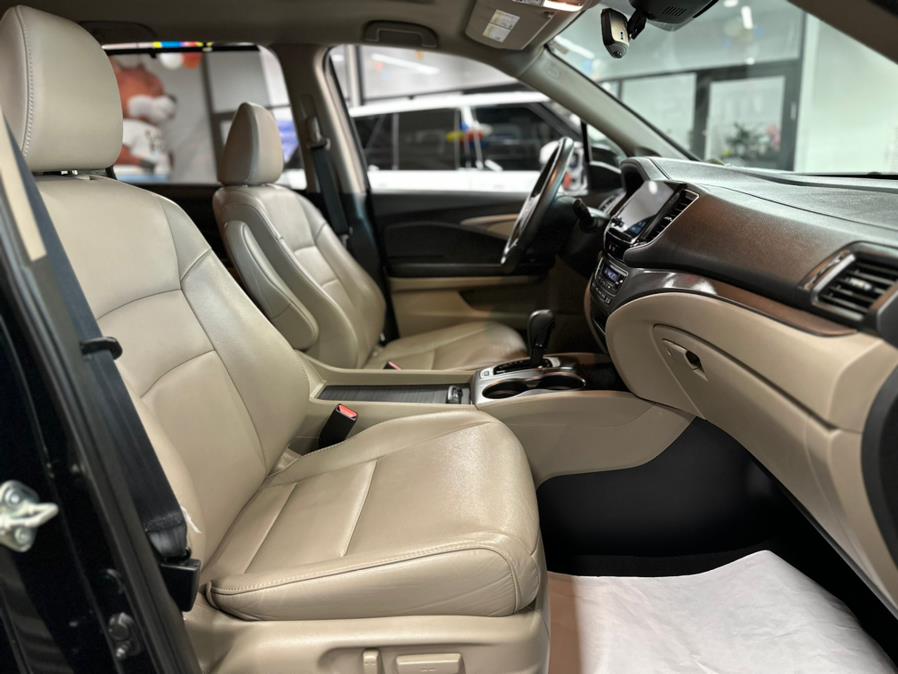 2020 Honda Pilot EX-L EX-L AWD, available for sale in Hollis, New York | Jamaica 26 Motors. Hollis, New York 2020 Honda Pilot EX-L EX-L AWD, available for sale in Hollis, New York | Jamaica 26 Motors. Hollis, New York