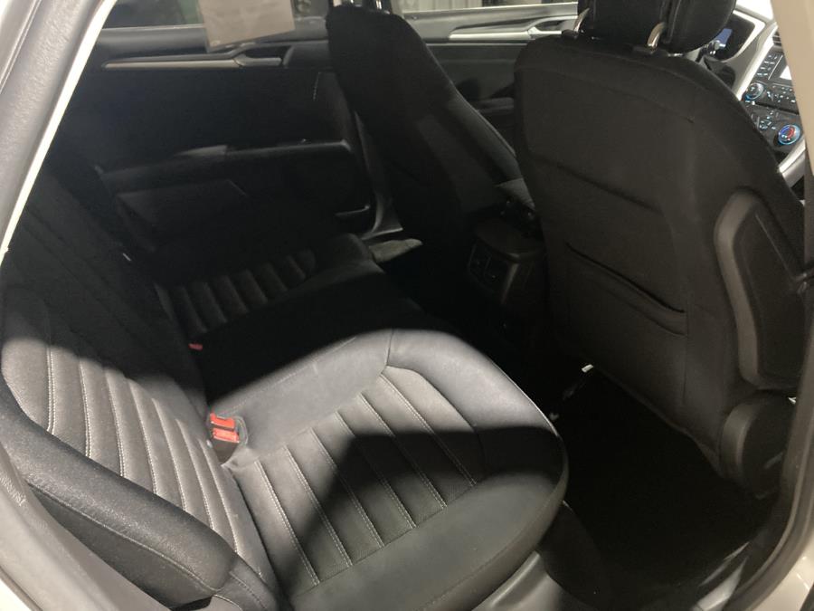 2015 Ford Fusion 4dr Sdn SE FWD, available for sale in Pittsfield, Maine | Maine Central Motors. Pittsfield, Maine 2015 Ford Fusion 4dr Sdn SE FWD, available for sale in Pittsfield, Maine | Maine Central Motors. Pittsfield, Maine