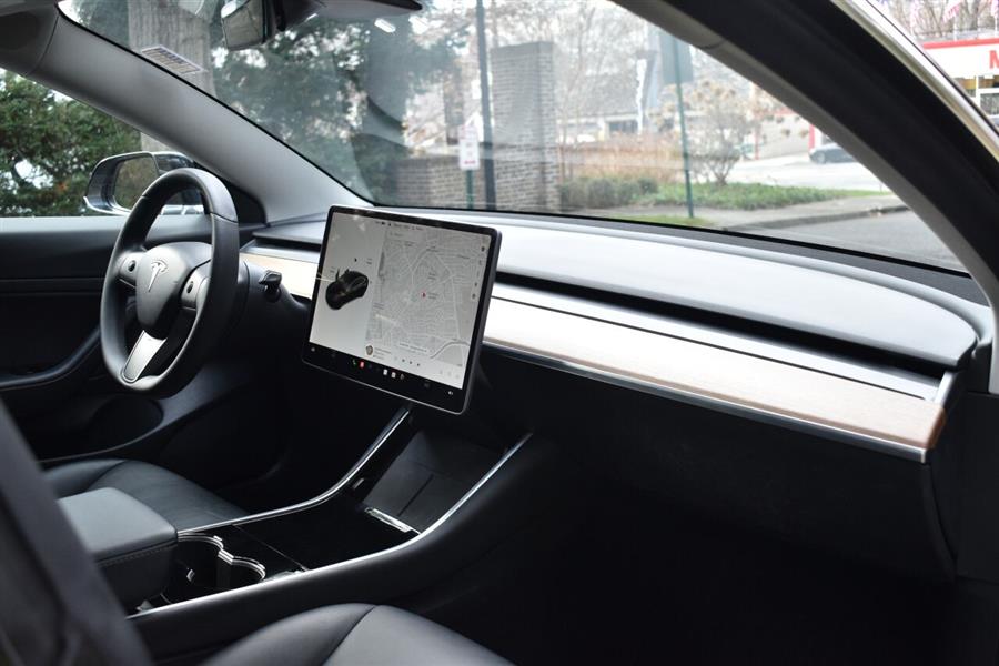 2020 Tesla Model 3 Standard Range Plus 4dr Sedan, available for sale in Great Neck, New York | Camy Cars. Great Neck, New York 2020 Tesla Model 3 Standard Range Plus 4dr Sedan, available for sale in Great Neck, New York | Camy Cars. Great Neck, New York
