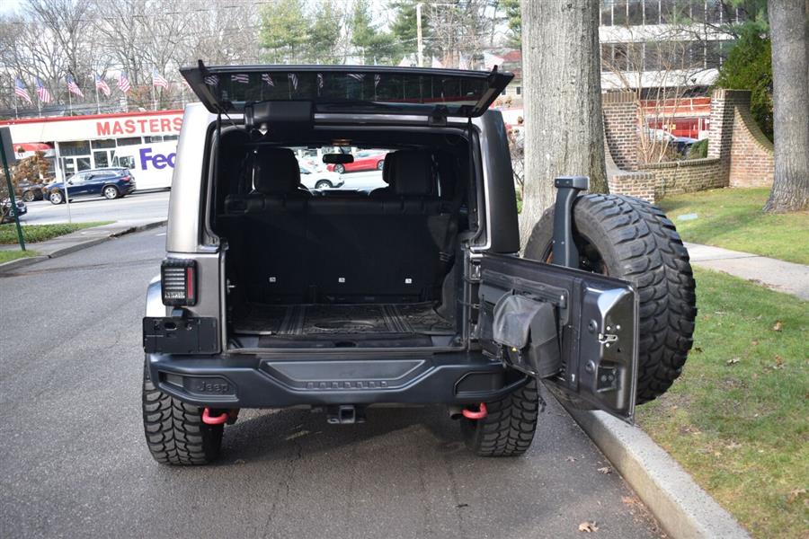 Used Jeep Wrangler Unlimited Rubicon 4x4 4dr SUV 2016 | Camy Cars. Great Neck, New York Used Jeep Wrangler Unlimited Rubicon 4x4 4dr SUV 2016 | Camy Cars. Great Neck, New York