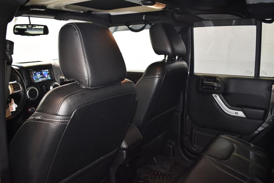 Used Jeep Wrangler Unlimited Rubicon 4x4 4dr SUV 2016 | Camy Cars. Great Neck, New York Used Jeep Wrangler Unlimited Rubicon 4x4 4dr SUV 2016 | Camy Cars. Great Neck, New York