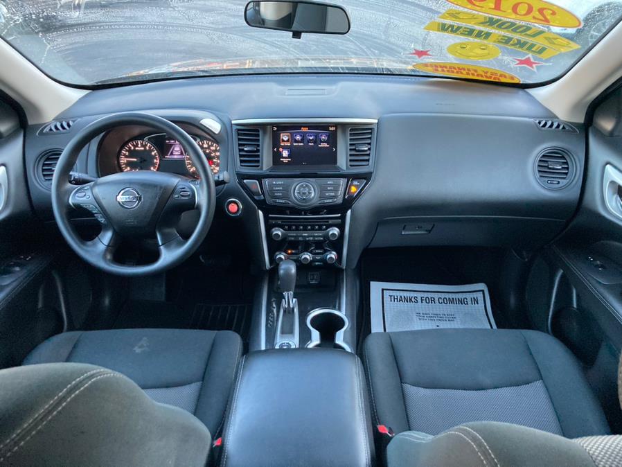 2019 Nissan Pathfinder 4x4 SV, available for sale in Bridgeport, Connecticut | Affordable Motors Inc. Bridgeport, Connecticut 2019 Nissan Pathfinder 4x4 SV, available for sale in Bridgeport, Connecticut | Affordable Motors Inc. Bridgeport, Connecticut