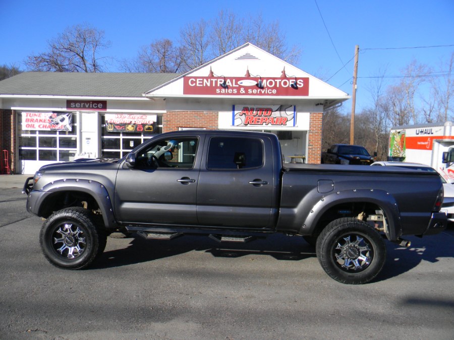 2013 Toyota Tacoma 4WD Double Cab LB V6 AT (Natl), available for sale in Southborough, Massachusetts | M&M Vehicles Inc dba Central Motors. Southborough, Massachusetts