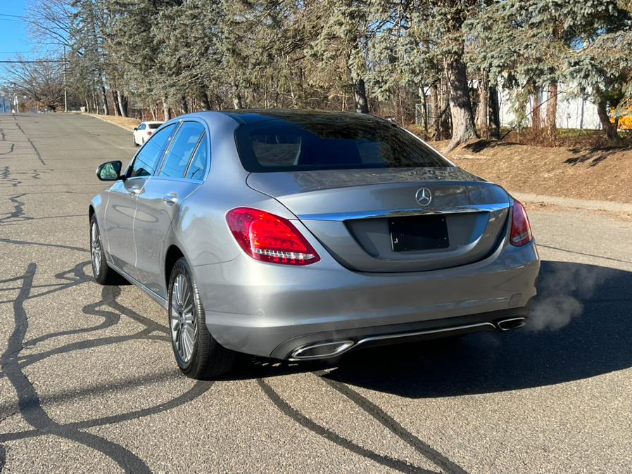 2015 Mercedes-Benz C-Class 4dr Sdn C300 Luxury 4MATIC, available for sale in Waterbury, Connecticut | Platinum Auto Care. Waterbury, Connecticut 2015 Mercedes-Benz C-Class 4dr Sdn C300 Luxury 4MATIC, available for sale in Waterbury, Connecticut | Platinum Auto Care. Waterbury, Connecticut