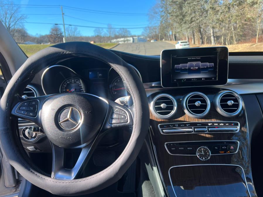 2015 Mercedes-Benz C-Class 4dr Sdn C300 Luxury 4MATIC, available for sale in Waterbury, Connecticut | Platinum Auto Care. Waterbury, Connecticut 2015 Mercedes-Benz C-Class 4dr Sdn C300 Luxury 4MATIC, available for sale in Waterbury, Connecticut | Platinum Auto Care. Waterbury, Connecticut