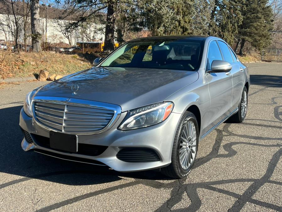 2015 Mercedes-Benz C-Class 4dr Sdn C300 Luxury 4MATIC, available for sale in Waterbury, Connecticut | Platinum Auto Care. Waterbury, Connecticut 2015 Mercedes-Benz C-Class 4dr Sdn C300 Luxury 4MATIC, available for sale in Waterbury, Connecticut | Platinum Auto Care. Waterbury, Connecticut