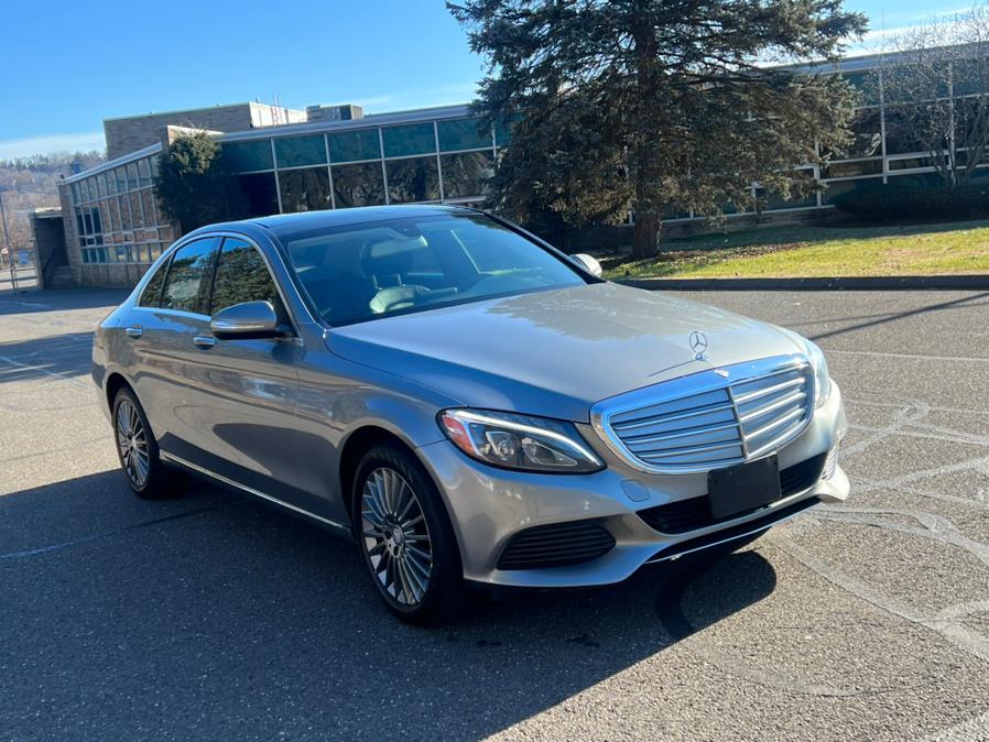 2015 Mercedes-Benz C-Class 4dr Sdn C300 Luxury 4MATIC, available for sale in Waterbury, Connecticut | Platinum Auto Care. Waterbury, Connecticut 2015 Mercedes-Benz C-Class 4dr Sdn C300 Luxury 4MATIC, available for sale in Waterbury, Connecticut | Platinum Auto Care. Waterbury, Connecticut