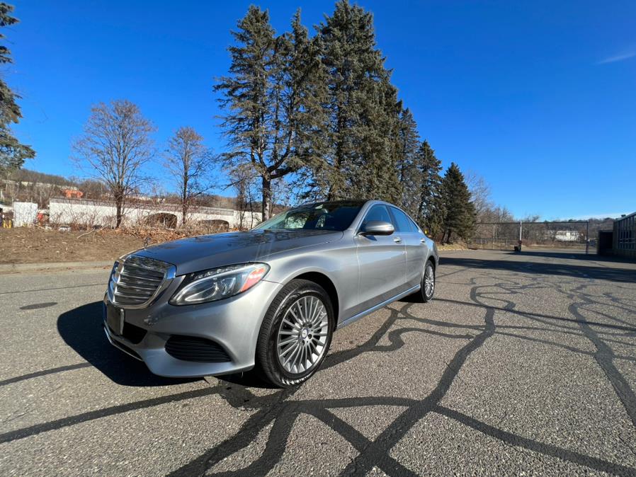 2015 Mercedes-Benz C-Class 4dr Sdn C300 Luxury 4MATIC, available for sale in Waterbury, Connecticut | Platinum Auto Care. Waterbury, Connecticut 2015 Mercedes-Benz C-Class 4dr Sdn C300 Luxury 4MATIC, available for sale in Waterbury, Connecticut | Platinum Auto Care. Waterbury, Connecticut