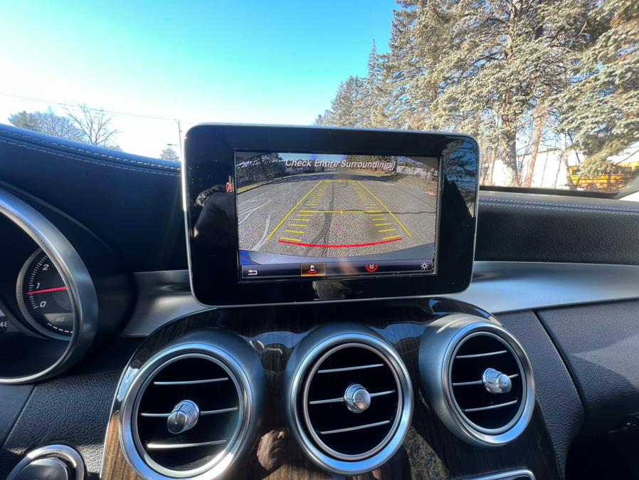 2015 Mercedes-Benz C-Class 4dr Sdn C300 Luxury 4MATIC, available for sale in Waterbury, Connecticut | Platinum Auto Care. Waterbury, Connecticut 2015 Mercedes-Benz C-Class 4dr Sdn C300 Luxury 4MATIC, available for sale in Waterbury, Connecticut | Platinum Auto Care. Waterbury, Connecticut