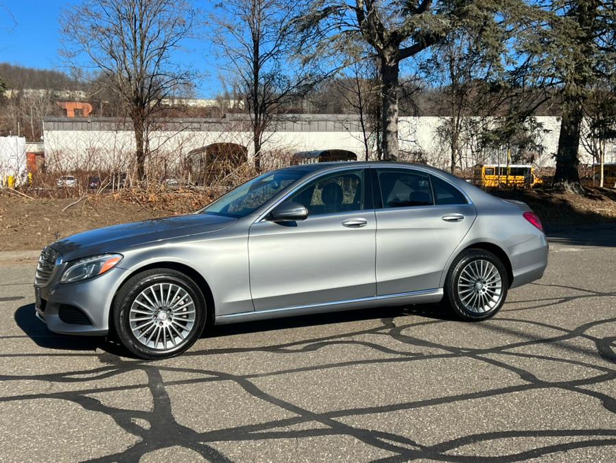 2015 Mercedes-Benz C-Class 4dr Sdn C300 Luxury 4MATIC, available for sale in Waterbury, Connecticut | Platinum Auto Care. Waterbury, Connecticut 2015 Mercedes-Benz C-Class 4dr Sdn C300 Luxury 4MATIC, available for sale in Waterbury, Connecticut | Platinum Auto Care. Waterbury, Connecticut