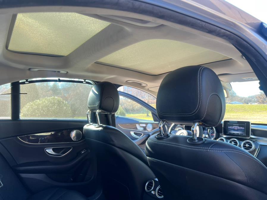 2015 Mercedes-Benz C-Class 4dr Sdn C300 Luxury 4MATIC, available for sale in Waterbury, Connecticut | Platinum Auto Care. Waterbury, Connecticut 2015 Mercedes-Benz C-Class 4dr Sdn C300 Luxury 4MATIC, available for sale in Waterbury, Connecticut | Platinum Auto Care. Waterbury, Connecticut