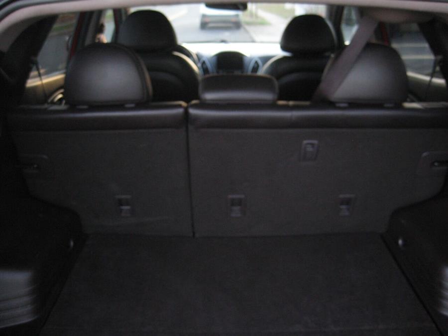 2012 Hyundai Tucson GLS AWD 4dr SUV, available for sale in Massapequa, New York | Rite Choice Auto Inc.. Massapequa, New York 2012 Hyundai Tucson GLS AWD 4dr SUV, available for sale in Massapequa, New York | Rite Choice Auto Inc.. Massapequa, New York