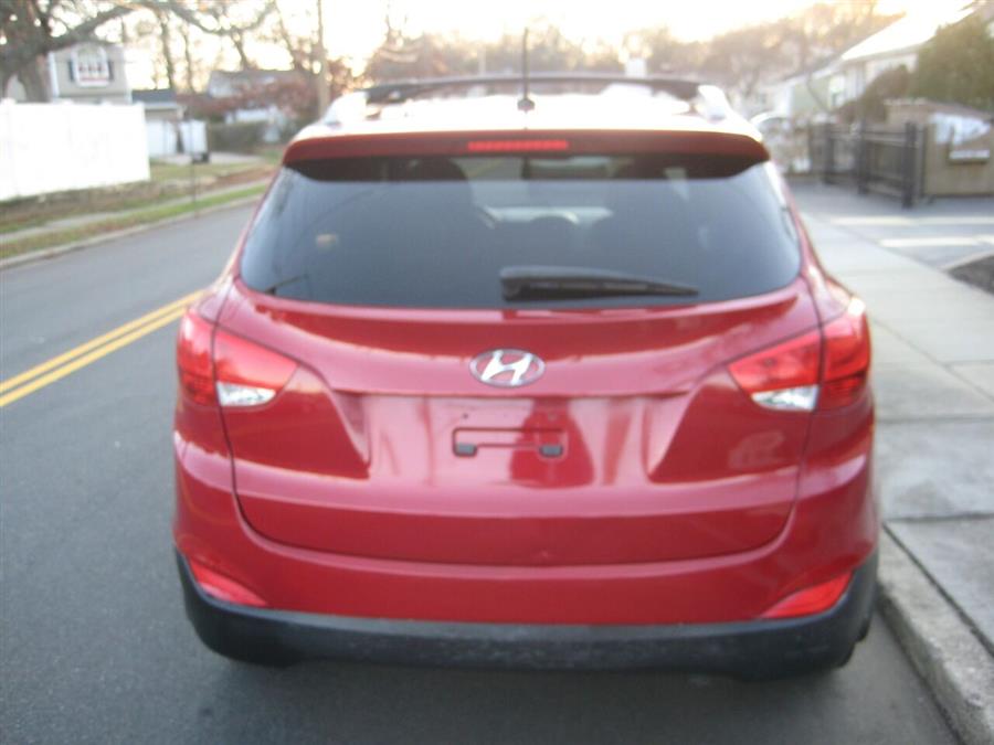 2012 Hyundai Tucson GLS photo