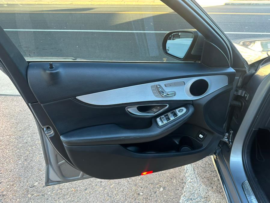 2015 Mercedes-Benz C-Class 4dr Sdn C300 Sport 4MATIC, available for sale in Manchester, Connecticut | Carsonmain LLC. Manchester, Connecticut 2015 Mercedes-Benz C-Class 4dr Sdn C300 Sport 4MATIC, available for sale in Manchester, Connecticut | Carsonmain LLC. Manchester, Connecticut