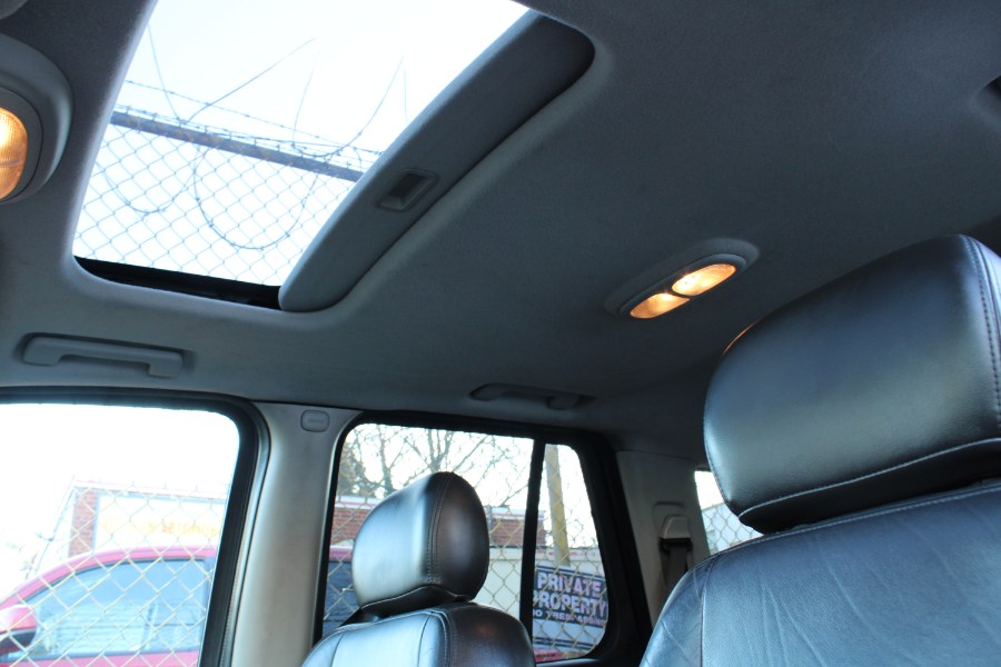 2007 GMC Envoy 4WD 4dr Denali, available for sale in BROOKLYN, New York | Deals on Wheels International Auto. BROOKLYN, New York 2007 GMC Envoy 4WD 4dr Denali, available for sale in BROOKLYN, New York | Deals on Wheels International Auto. BROOKLYN, New York