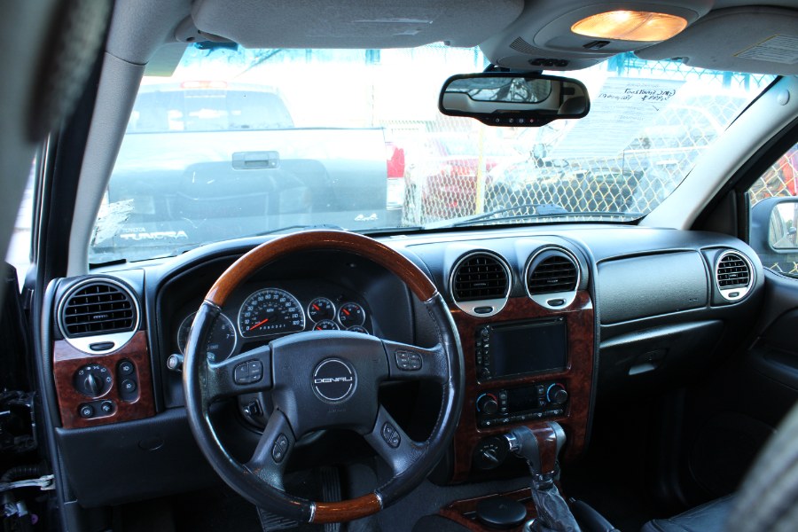 2007 GMC Envoy 4WD 4dr Denali, available for sale in BROOKLYN, New York | Deals on Wheels International Auto. BROOKLYN, New York 2007 GMC Envoy 4WD 4dr Denali, available for sale in BROOKLYN, New York | Deals on Wheels International Auto. BROOKLYN, New York