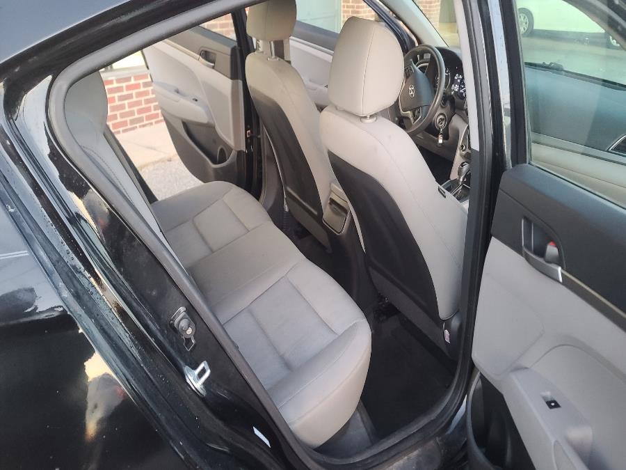 2017 Hyundai Elantra SE 2.0L Automatic (Ulsan Plant), available for sale in Danbury, Connecticut | Safe Used Auto Sales LLC. Danbury, Connecticut 2017 Hyundai Elantra SE 2.0L Automatic (Ulsan Plant), available for sale in Danbury, Connecticut | Safe Used Auto Sales LLC. Danbury, Connecticut