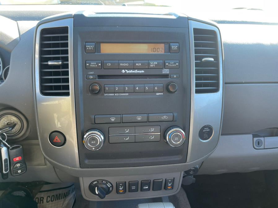 2010 Nissan Frontier 4WD Crew Cab SWB Auto LE, available for sale in South Windsor, Connecticut | Mike And Tony Auto Sales, Inc. South Windsor, Connecticut 2010 Nissan Frontier 4WD Crew Cab SWB Auto LE, available for sale in South Windsor, Connecticut | Mike And Tony Auto Sales, Inc. South Windsor, Connecticut