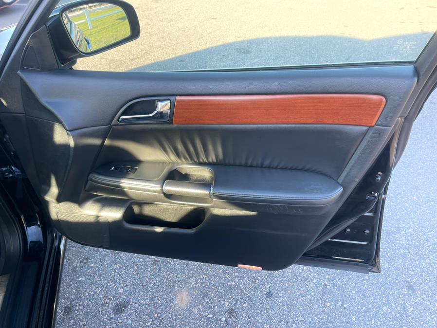 2007 Infiniti M35 4dr Sdn x AWD, available for sale in South Windsor, Connecticut | Mike And Tony Auto Sales, Inc. South Windsor, Connecticut 2007 Infiniti M35 4dr Sdn x AWD, available for sale in South Windsor, Connecticut | Mike And Tony Auto Sales, Inc. South Windsor, Connecticut