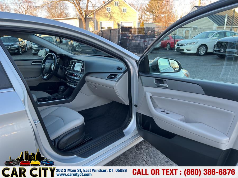 2019 Hyundai Sonata SEL 2.4L, available for sale in East Windsor, Connecticut | Car City LLC. East Windsor, Connecticut 2019 Hyundai Sonata SEL 2.4L, available for sale in East Windsor, Connecticut | Car City LLC. East Windsor, Connecticut