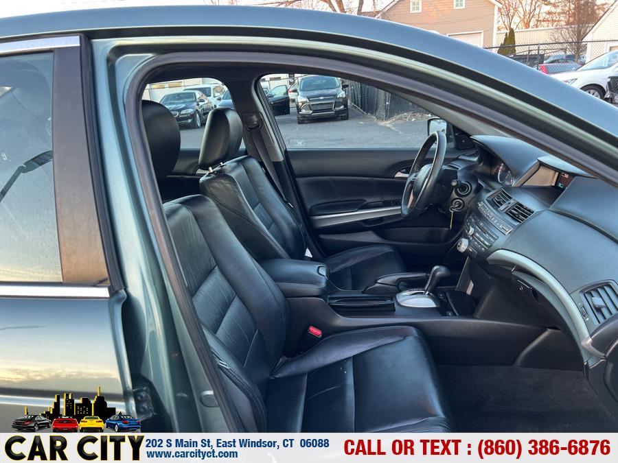 2010 Honda Accord Sedan 4dr V6 Auto EX-L, available for sale in East Windsor, Connecticut | Car City LLC. East Windsor, Connecticut 2010 Honda Accord Sedan 4dr V6 Auto EX-L, available for sale in East Windsor, Connecticut | Car City LLC. East Windsor, Connecticut