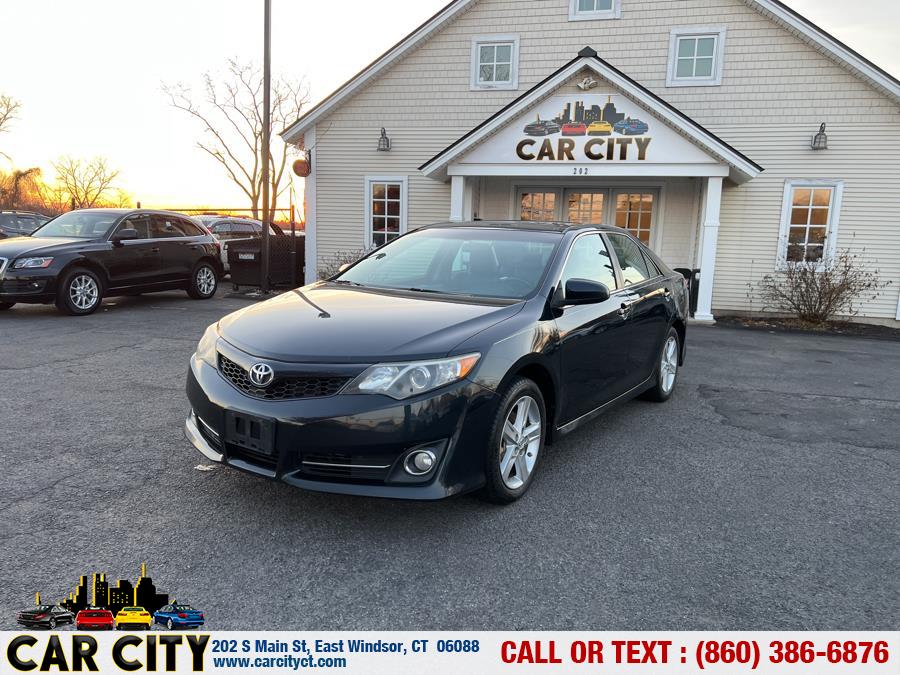Used Toyota Camry 2014.5 4dr Sdn I4 Auto SE (Natl) 2014 | Car City LLC. East Windsor, Connecticut
