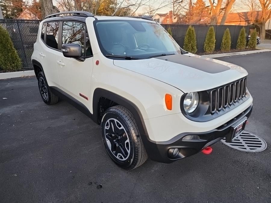2015 Jeep Renegade 4WD 4dr Trailhawk, available for sale in Islip, New York | L.I. Auto Gallery. Islip, New York 2015 Jeep Renegade 4WD 4dr Trailhawk, available for sale in Islip, New York | L.I. Auto Gallery. Islip, New York