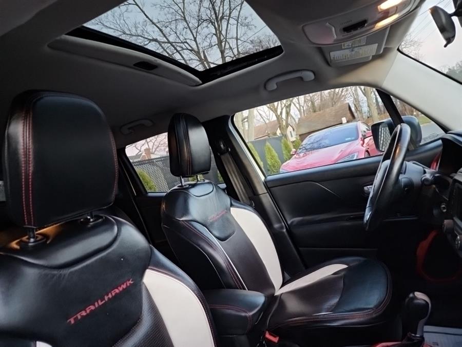 2015 Jeep Renegade 4WD 4dr Trailhawk, available for sale in Islip, New York | L.I. Auto Gallery. Islip, New York 2015 Jeep Renegade 4WD 4dr Trailhawk, available for sale in Islip, New York | L.I. Auto Gallery. Islip, New York