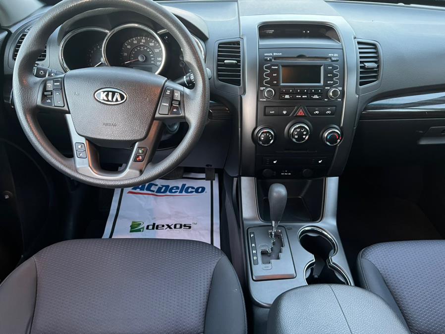 2012 Kia Sorento 2WD 4dr I4-GDI LX, available for sale in Berlin, Connecticut | Main Auto of Berlin. Berlin, Connecticut 2012 Kia Sorento 2WD 4dr I4-GDI LX, available for sale in Berlin, Connecticut | Main Auto of Berlin. Berlin, Connecticut