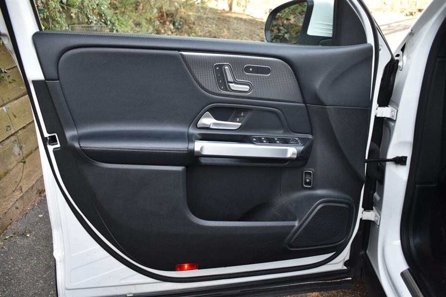 2020 Mercedes-benz Glb GLB 250 4MATIC AWD 4dr SUV, available for sale in Great Neck, New York | Camy Cars. Great Neck, New York 2020 Mercedes-benz Glb GLB 250 4MATIC AWD 4dr SUV, available for sale in Great Neck, New York | Camy Cars. Great Neck, New York