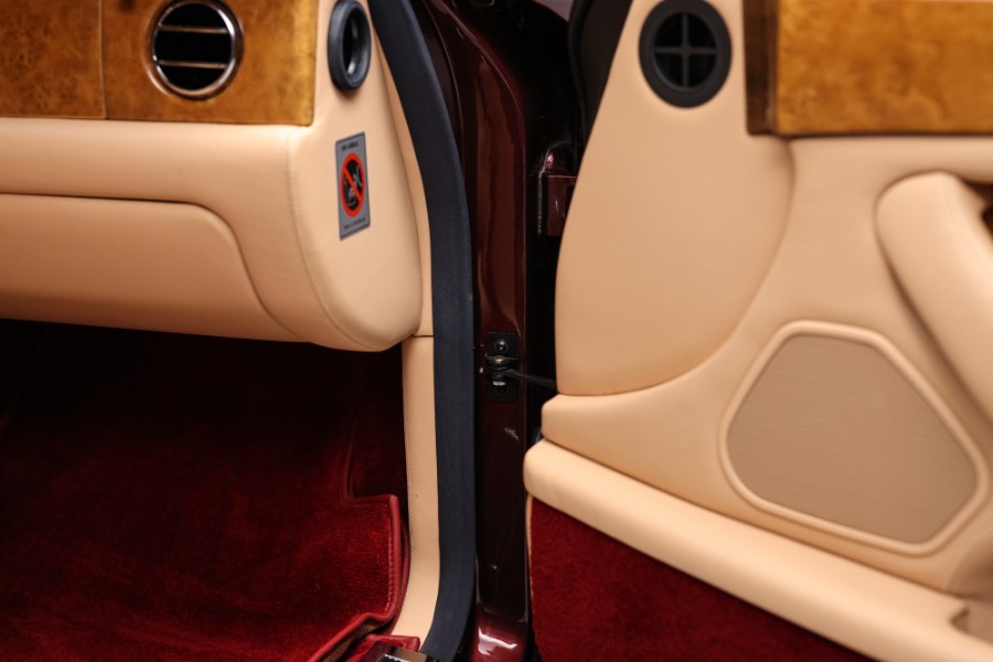 2001 Bentley Arnage Red Label, available for sale in North Salem, New York | Meccanic Shop North Inc. North Salem, New York 2001 Bentley Arnage Red Label, available for sale in North Salem, New York | Meccanic Shop North Inc. North Salem, New York