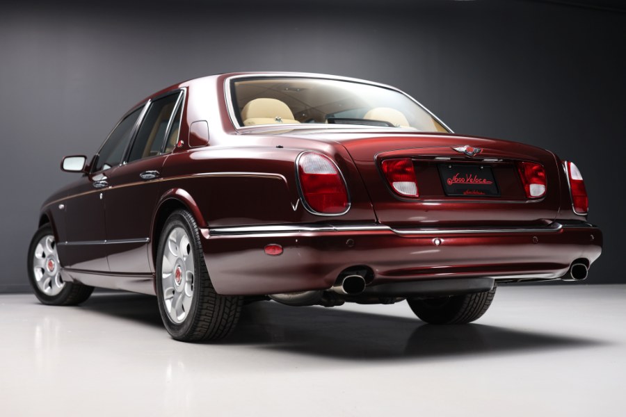 2001 Bentley Arnage Red Label, available for sale in North Salem, New York | Meccanic Shop North Inc. North Salem, New York 2001 Bentley Arnage Red Label, available for sale in North Salem, New York | Meccanic Shop North Inc. North Salem, New York