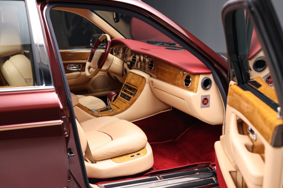 2001 Bentley Arnage Red Label, available for sale in North Salem, New York | Meccanic Shop North Inc. North Salem, New York 2001 Bentley Arnage Red Label, available for sale in North Salem, New York | Meccanic Shop North Inc. North Salem, New York
