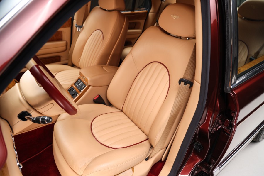 2001 Bentley Arnage Red Label, available for sale in North Salem, New York | Meccanic Shop North Inc. North Salem, New York 2001 Bentley Arnage Red Label, available for sale in North Salem, New York | Meccanic Shop North Inc. North Salem, New York