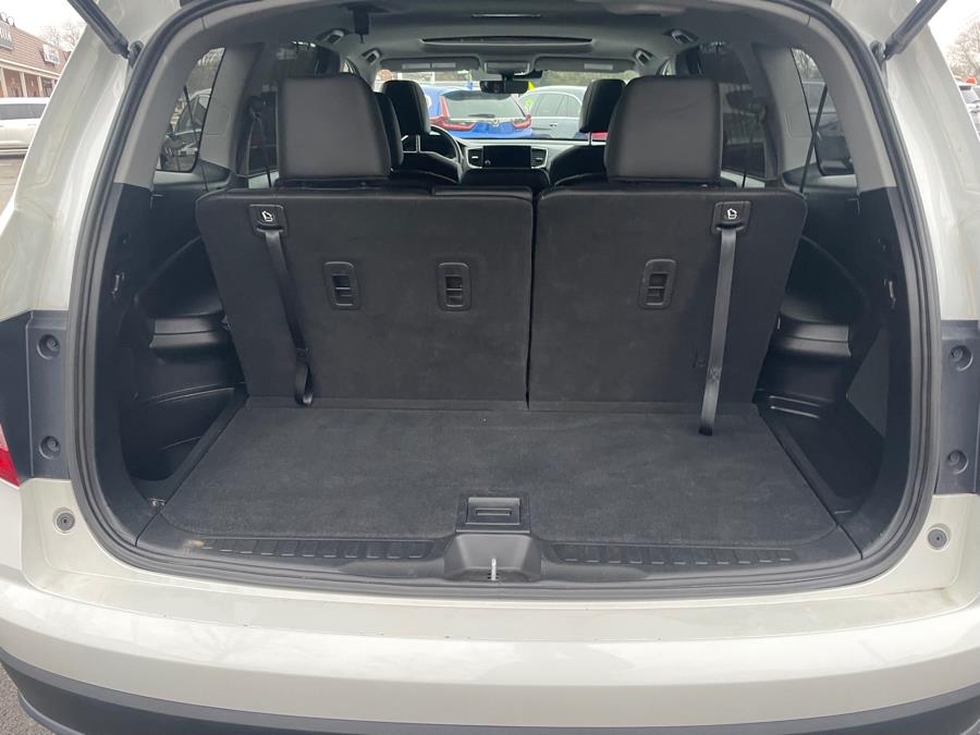 2021 Honda Pilot Special Edition AWD, available for sale in Agawam, Massachusetts | Malkoon Motors. Agawam, Massachusetts 2021 Honda Pilot Special Edition AWD, available for sale in Agawam, Massachusetts | Malkoon Motors. Agawam, Massachusetts