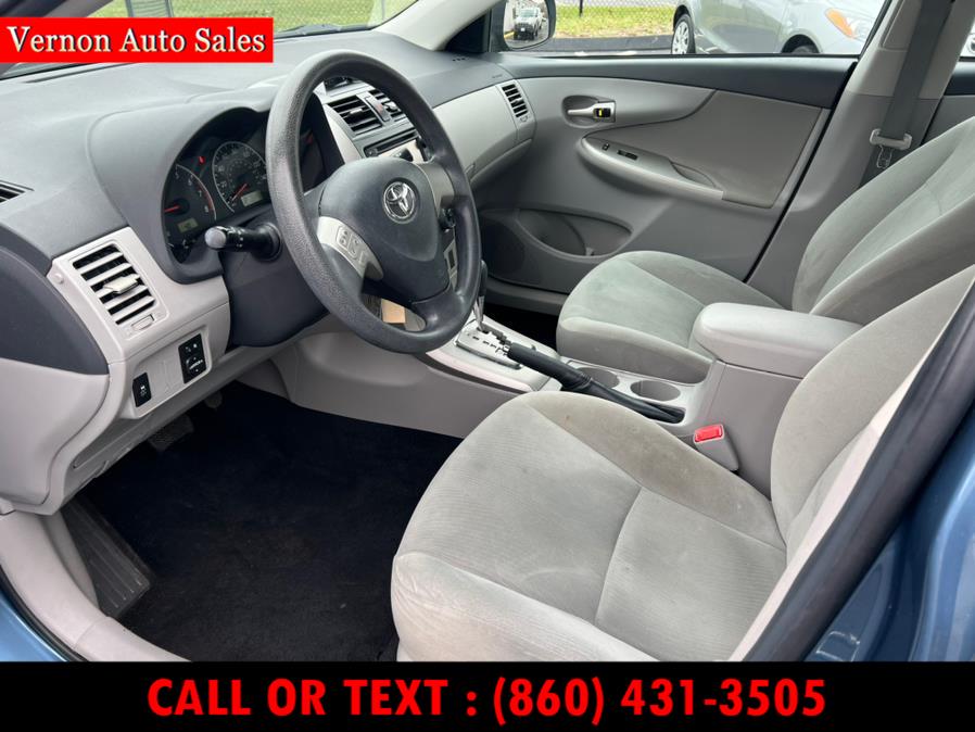 2013 Toyota Corolla 4dr Sdn Auto LE (Natl), available for sale in Manchester, Connecticut | Vernon Auto Sale & Service. Manchester, Connecticut 2013 Toyota Corolla 4dr Sdn Auto LE (Natl), available for sale in Manchester, Connecticut | Vernon Auto Sale & Service. Manchester, Connecticut