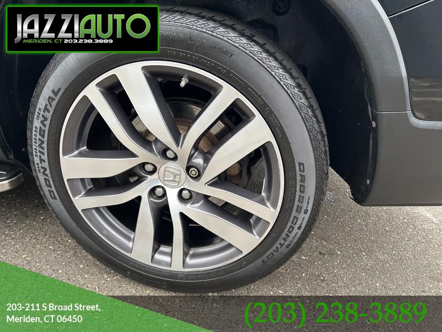 2016 Honda Pilot AWD 4dr Touring w/RES & Navi, available for sale in Meriden, Connecticut | Jazzi Auto Sales LLC. Meriden, Connecticut 2016 Honda Pilot AWD 4dr Touring w/RES & Navi, available for sale in Meriden, Connecticut | Jazzi Auto Sales LLC. Meriden, Connecticut