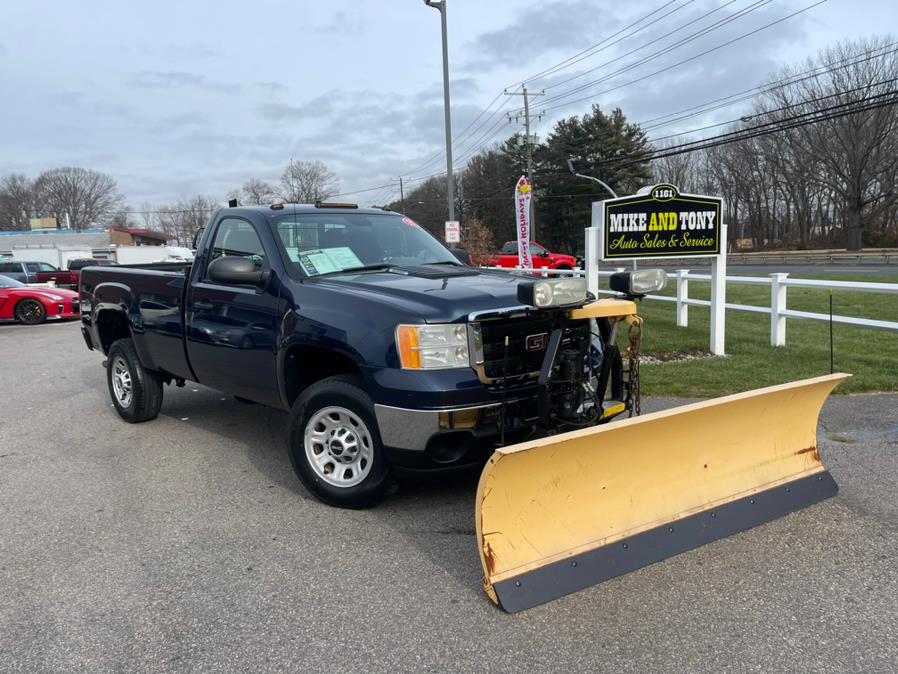 2011 GMC Sierra 2500HD 4WD Reg Cab 133.7" Work Truck, available for sale in South Windsor, Connecticut | Mike And Tony Auto Sales, Inc. South Windsor, Connecticut 2011 GMC Sierra 2500HD 4WD Reg Cab 133.7" Work Truck, available for sale in South Windsor, Connecticut | Mike And Tony Auto Sales, Inc. South Windsor, Connecticut