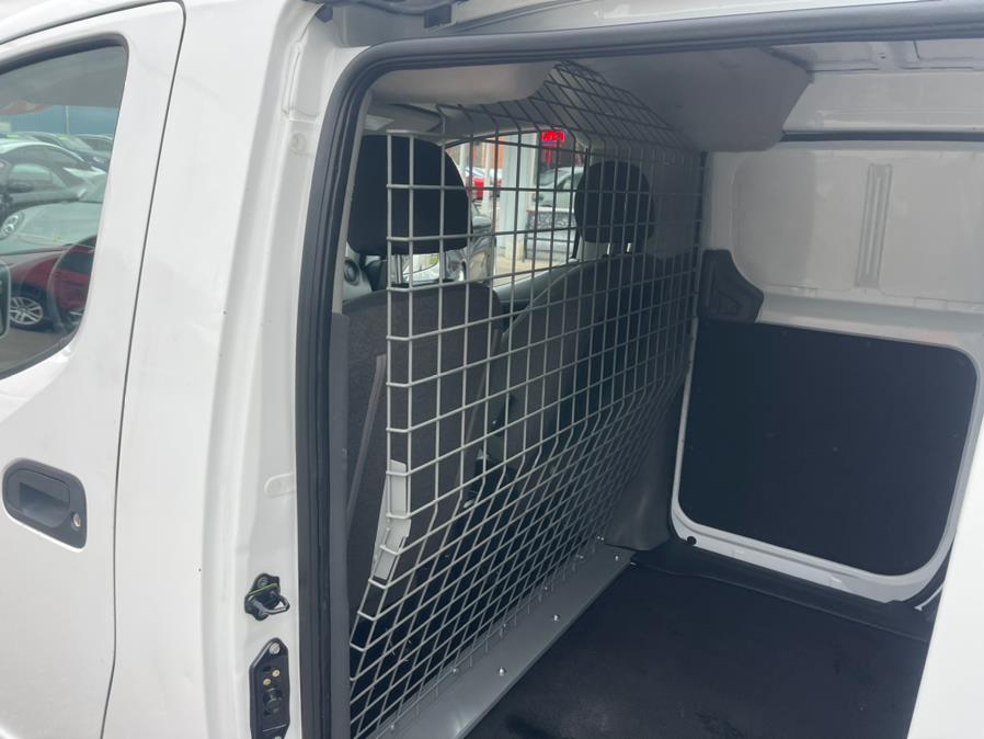 2016 Nissan NV200 I4 SV, available for sale in South Windsor, Connecticut | Mike And Tony Auto Sales, Inc. South Windsor, Connecticut 2016 Nissan NV200 I4 SV, available for sale in South Windsor, Connecticut | Mike And Tony Auto Sales, Inc. South Windsor, Connecticut