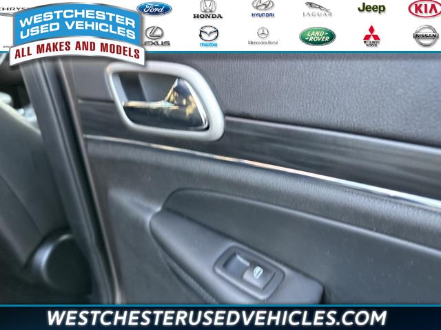 2020 Jeep Grand Cherokee Limited, available for sale in White Plains, New York | Westchester Used Vehicles. White Plains, New York 2020 Jeep Grand Cherokee Limited, available for sale in White Plains, New York | Westchester Used Vehicles. White Plains, New York