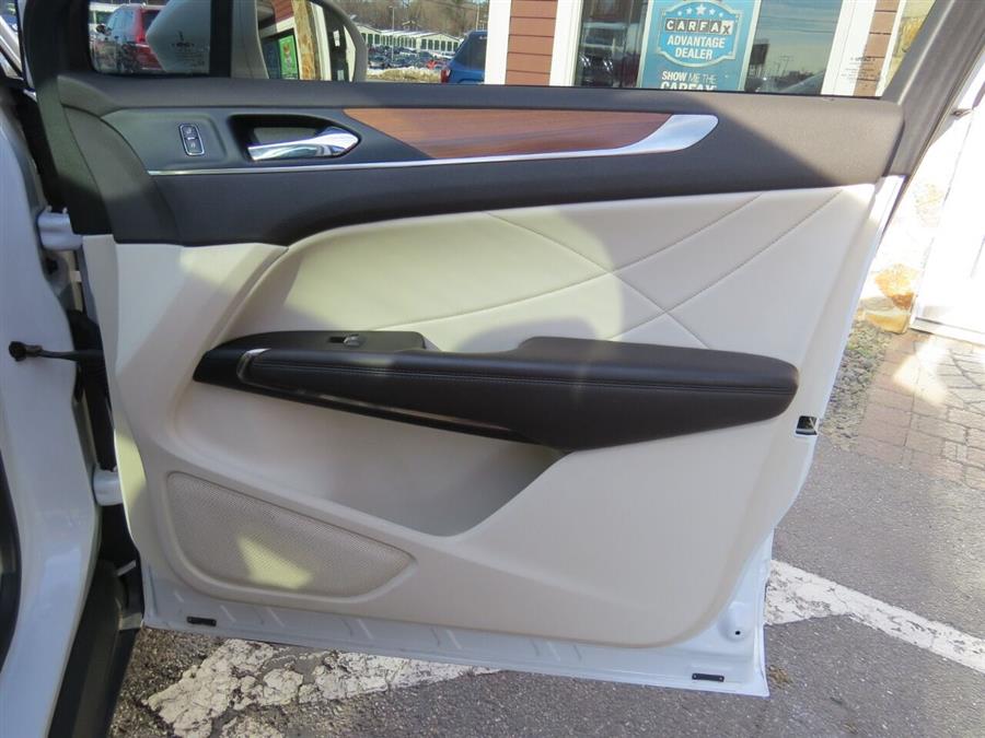 2016 Lincoln Mkc Reserve AWD 4dr SUV, available for sale in Auburn, Maine | Lake City Exports Inc. Auburn, Maine 2016 Lincoln Mkc Reserve AWD 4dr SUV, available for sale in Auburn, Maine | Lake City Exports Inc. Auburn, Maine