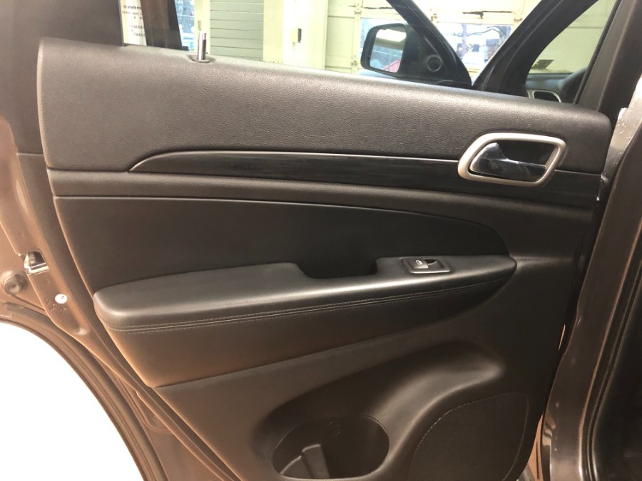 2020 Jeep Grand Cherokee Altitude 4x4, available for sale in Suffern, New York | Rockland Motor Sport. Suffern, New York 2020 Jeep Grand Cherokee Altitude 4x4, available for sale in Suffern, New York | Rockland Motor Sport. Suffern, New York