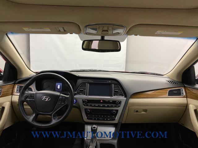 Used Hyundai Sonata 4dr Sdn 2.4L Limited PZEV 2015 | J&M Automotive Sls&Svc LLC. Naugatuck, Connecticut Used Hyundai Sonata 4dr Sdn 2.4L Limited PZEV 2015 | J&M Automotive Sls&Svc LLC. Naugatuck, Connecticut