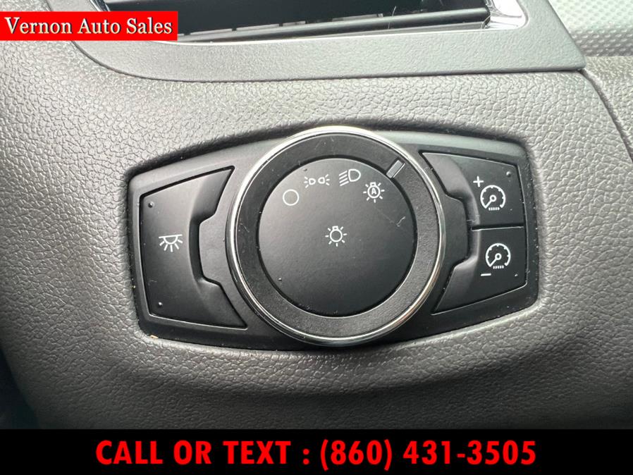 2013 Ford Edge 4dr SEL AWD, available for sale in Manchester, Connecticut | Vernon Auto Sale & Service. Manchester, Connecticut 2013 Ford Edge 4dr SEL AWD, available for sale in Manchester, Connecticut | Vernon Auto Sale & Service. Manchester, Connecticut