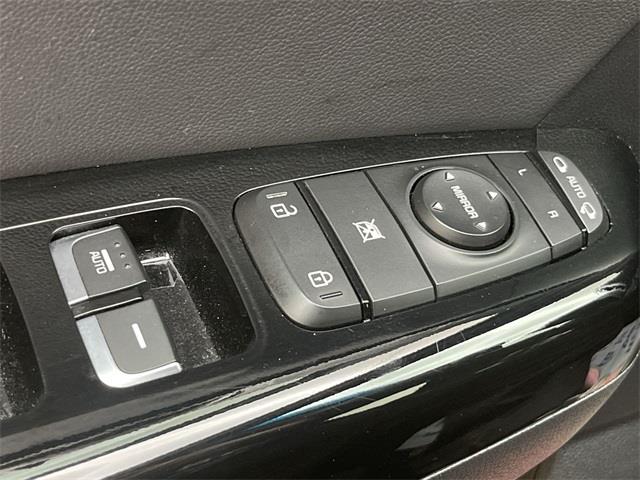 Used Kia Sportage EX 2019 | Eastchester Motor Cars. Bronx, New York Used Kia Sportage EX 2019 | Eastchester Motor Cars. Bronx, New York