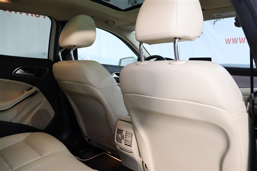2018 Mercedes-benz Gla 250 4MATIC, available for sale in Paterson, New Jersey | Fast Track Motors. Paterson, New Jersey 2018 Mercedes-benz Gla 250 4MATIC, available for sale in Paterson, New Jersey | Fast Track Motors. Paterson, New Jersey
