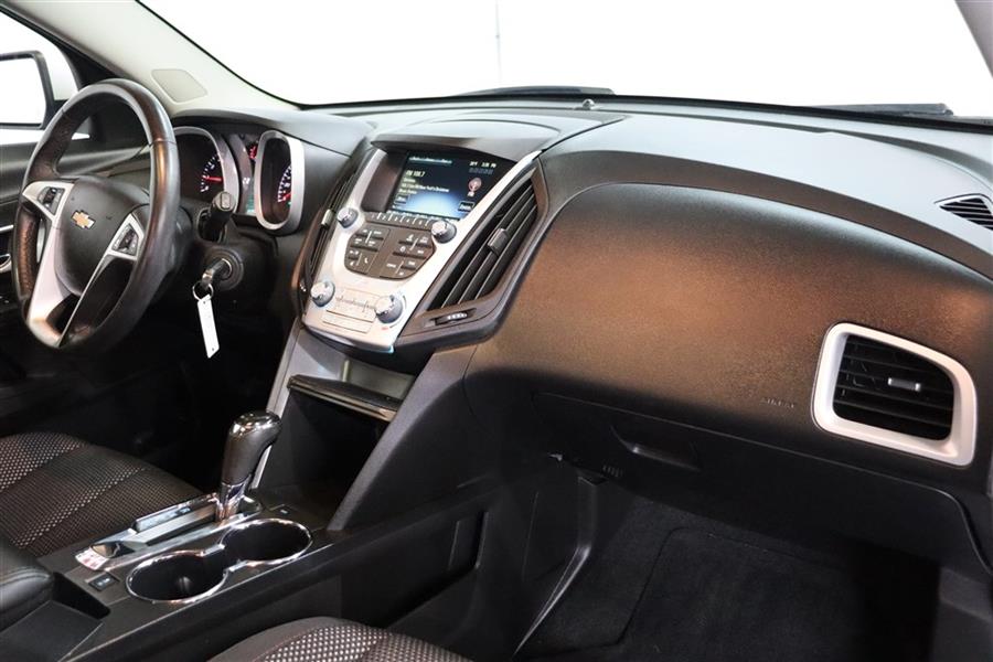 2016 Chevrolet Equinox LT AWD, available for sale in Paterson, New Jersey | Fast Track Motors. Paterson, New Jersey 2016 Chevrolet Equinox LT AWD, available for sale in Paterson, New Jersey | Fast Track Motors. Paterson, New Jersey