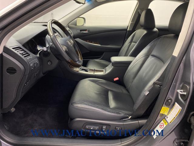 2012 Lexus Es 350 4dr Sdn, available for sale in Naugatuck, Connecticut | J&M Automotive Sls&Svc LLC. Naugatuck, Connecticut 2012 Lexus Es 350 4dr Sdn, available for sale in Naugatuck, Connecticut | J&M Automotive Sls&Svc LLC. Naugatuck, Connecticut